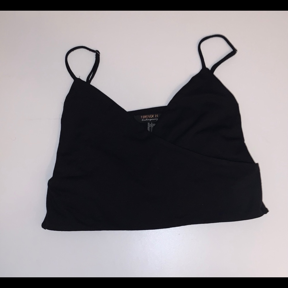 Low V crop top